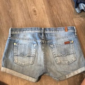 7 for all mankind shorts.